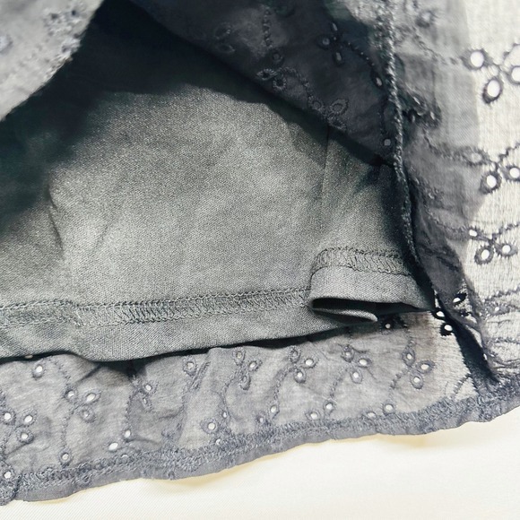 Nasty Gal NWT Black Eyelet Cotton Mini Skirt with Liner and Side Zip Women's 20 - Picture 5 of 9